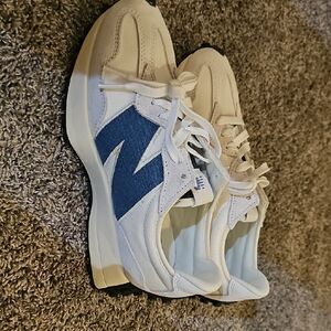 New Balance Classic White and Navy Sneakers